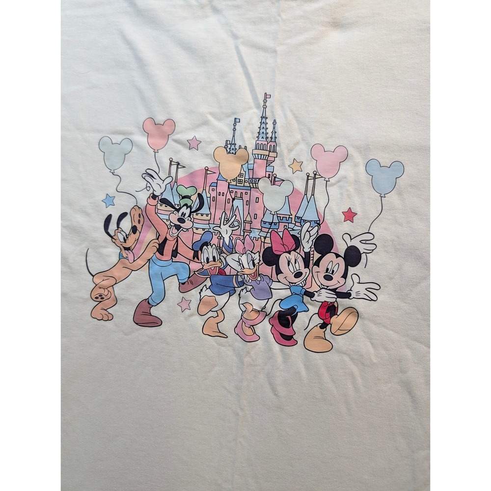 Dyenomite Disney Mickey Minnie Donald Goofy Castle Graphic T-Shirt White Medium